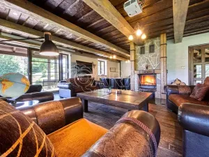 Prodej rodinného domu, Vrchlabí, 429 m2