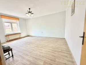 Pronájem bytu 2+1, Český Těšín, Odboje, 70 m2