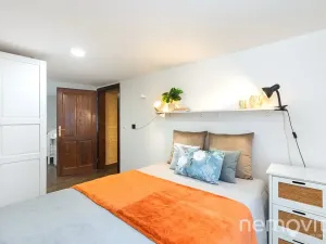 Prodej vícegeneračního domu, Lobeč, 340 m2