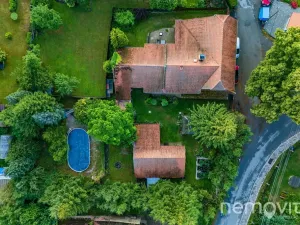 Prodej vícegeneračního domu, Lobeč, 340 m2