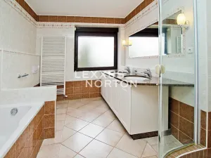 Pronájem rodinného domu, Horoměřice, Do Oříšků, 240 m2