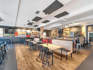 Prodej restaurace, Česká Lípa, Antonína Sovy, 900 m2