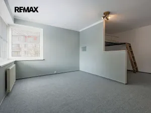 Pronájem bytu 2+kk, Plzeň, Studentská, 45 m2