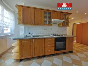 Prodej bytu 2+1, Bukovany, 48 m2