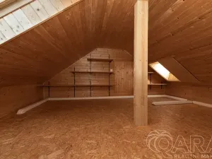 Prodej rodinného domu, Dolní Břežany, K Písnici, 136 m2