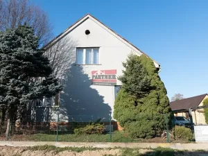 Prodej rodinného domu, Malšice, Lužnická, 218 m2