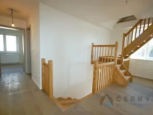 Prodej rodinného domu, Jablonec nad Nisou, Brigádnická, 203 m2