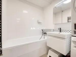 Prodej bytu 3+kk, Praha - Kbely, Plzákova, 74 m2