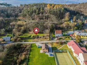 Prodej pozemku pro bydlení, Nelahozeves, Pod strání, 691 m2