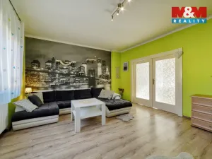 Prodej bytu 3+1, Cheb, Valdštejnova, 86 m2