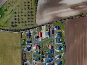 Prodej pozemku pro bydlení, Hrobce, Pod Skalou, 715 m2