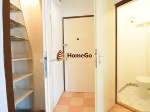 Pronájem bytu 2+kk, Praha - Nusle, U gymnázia, 44 m2