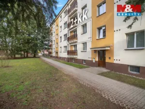 Prodej bytu 2+kk, Praha - Suchdol, U kruhovky, 53 m2