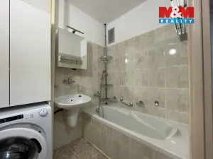 Pronájem bytu 1+kk, Vlašim, Dvořákova, 44 m2