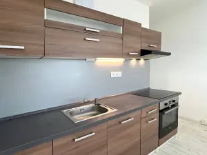 Pronájem bytu 2+1, Chomutov, Kamenný vrch, 58 m2