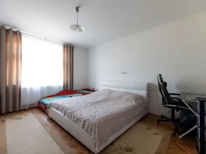 Prodej činžovního domu, Uherské Hradiště, Svatojiřské nábřeží, 293 m2