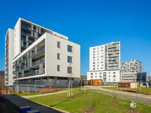 Pronájem bytu 2+kk, Praha - Modřany, Mezi vodami, 64 m2