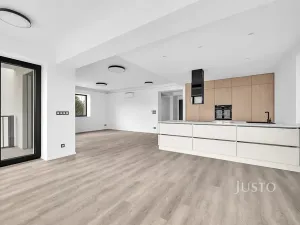 Pronájem bytu 4+kk, Praha - Šeberov, Na proutcích, 132 m2