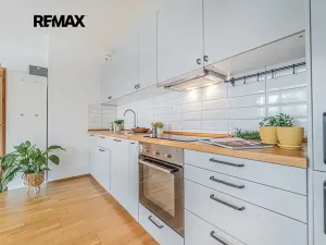 Pronájem bytu 2+kk, Praha - Libeň, Davídkova, 51 m2