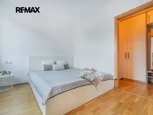 Pronájem bytu 2+kk, Praha - Libeň, Davídkova, 51 m2