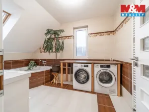 Prodej rodinného domu, Zlatá, 148 m2