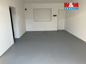 Prodej obchodního prostoru, Veselí nad Lužnicí, Třída Čs. armády, 4001 m2