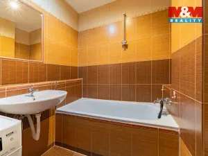 Prodej bytu 2+1, Hazlov, 60 m2