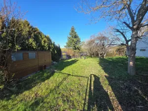 Pronájem zahrady, Hradec Králové, 511 m2