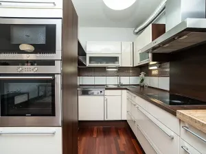 Pronájem bytu 2+kk, Praha - Dubeč, U lipové aleje, 60 m2