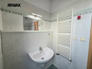 Prodej bytu 2+kk, Jesenice, Příčná I., 45 m2