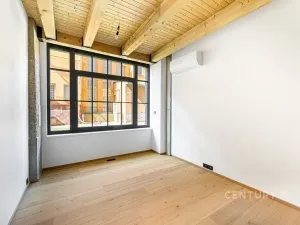 Prodej kanceláře, Praha - Vysočany, Kolbenova, 117 m2