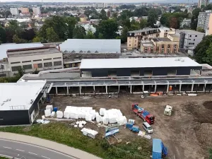 Pronájem obchodního prostoru, Opava, Basketbalová, 451 m2