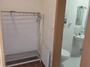 Pronájem bytu 1+kk, Praha - Stodůlky, U dálnice, 38 m2