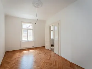 Pronájem bytu 2+kk, Praha - Nové Město, Lípová, 34 m2