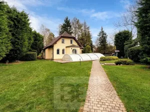 Prodej rodinného domu, Kunice, U Stájí, 170 m2
