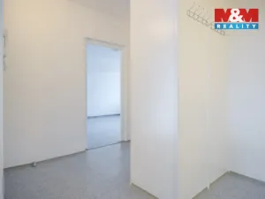 Prodej bytu 2+1, Kadaň, Na Podlesí, 56 m2