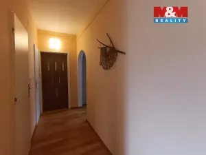 Prodej bytu 3+1, Orlová - Lutyně, Karla Dvořáčka, 71 m2