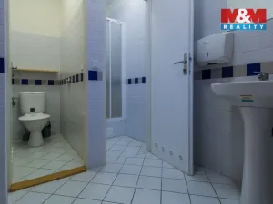 Pronájem kanceláře, Jeseník, nám. Svobody, 63 m2