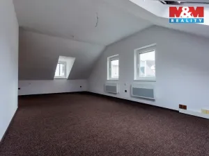 Pronájem kanceláře, Jeseník, nám. Svobody, 40 m2