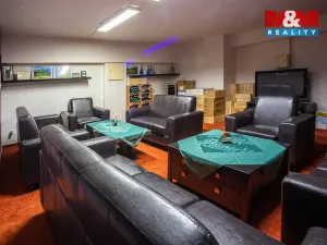 Pronájem obchodního prostoru, Pardubice - Bílé Předměstí, Dašická, 1230 m2