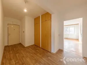 Pronájem bytu 3+1, Zlín, Hluboká, 80 m2