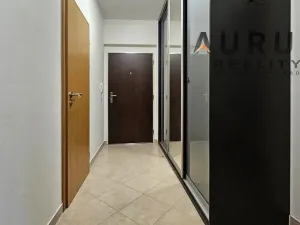 Pronájem bytu 2+kk, Praha - Horní Měcholupy, Modenská, 68 m2