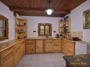 Prodej chaty, Tichonice, 100 m2