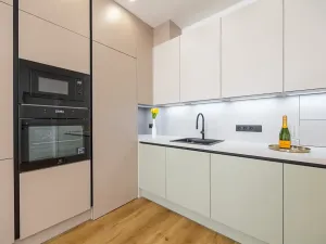 Prodej bytu 3+kk, Praha - Holešovice, Řezáčovo náměstí, 95 m2
