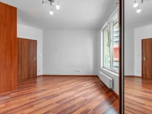Pronájem bytu 2+kk, Praha - Malešice, Počernická, 55 m2