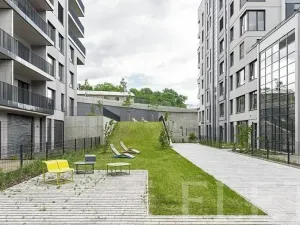 Pronájem bytu 1+kk, Praha - Smíchov, Grafická, 30 m2