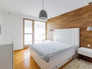 Pronájem bytu 4+kk, Praha - Žižkov, Jeseniova, 116 m2