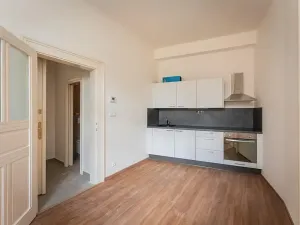Pronájem bytu 2+kk, Praha - Nové Město, Lípová, 34 m2