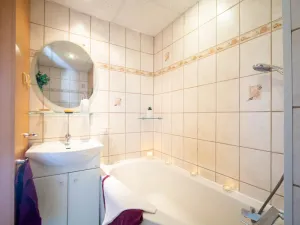 Pronájem bytu 2+1, Most, Jaroslava Vrchlického, 55 m2