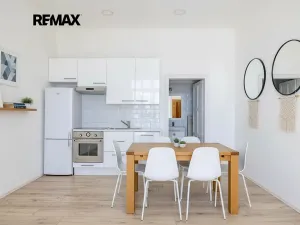 Prodej bytu 1+kk, Vráž, Nad Loděnicí, 28 m2